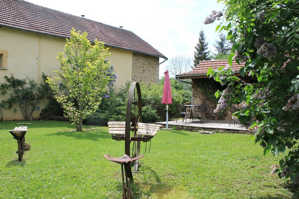 Bed and Breakfast La Bicyclette Fleurie Villemoirieu Экстерьер фото